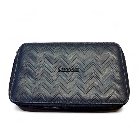 Missoni Handbags - Missoni Delta Structured Cosmetic Case Zip Closure Navy Blue Chevron